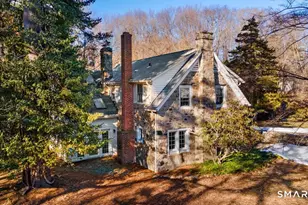 14 Chestnut Hill Rd, Stamford, CT 06903 - Photo 4