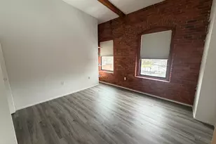 222 Williams St E, Glastonbury, CT 06033 - Photo 8