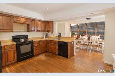 23 Trails End Lane, Ridgefield, CT 06877 - Photo 10