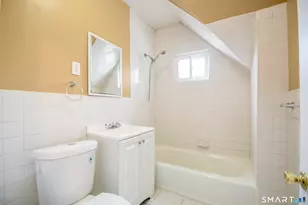 201 French St, Bridgeport, CT 06606 - Photo 8