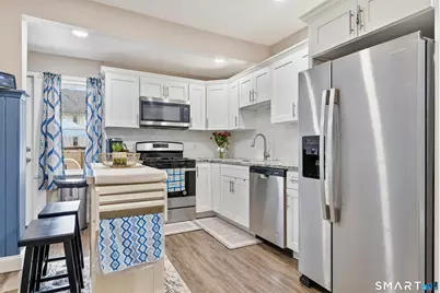 76 Westfield Street, West Haven, CT 06516 - Photo 16