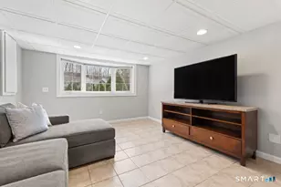 35 Archer Ln, Stamford, CT 06905 - Photo 24