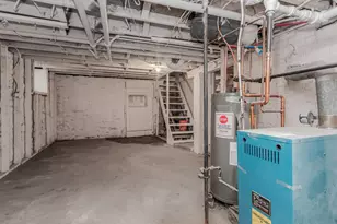 201 Lewis St, Bridgeport, CT 06605 - Photo 30