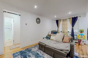 333 Vincellette St, Bridgeport, CT 06606 - Photo 14