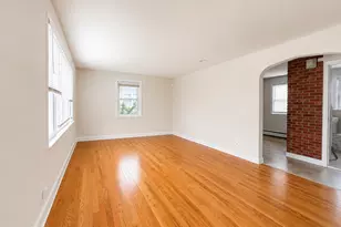 46 Myron Ave, Bridgeport, CT 06606 - Photo 2