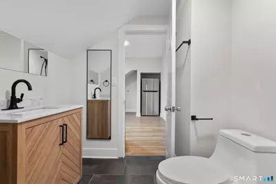 246 Judson Place #Apt B, Bridgeport, CT 06610 - Photo 2