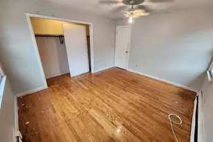 948 Old Colony Rd, Meriden, CT 06450 - Photo 16