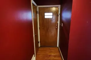 948 Old Colony Rd, Meriden, CT 06450 - Photo 6