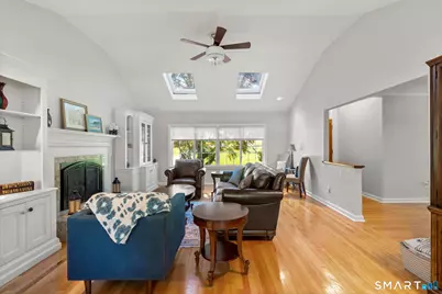 47 Featherbed Lane, Branford, CT 06405 - Photo 6