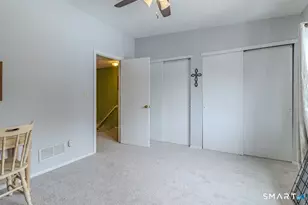 8 Webster Ct, Newington, CT 06111 - Photo 18