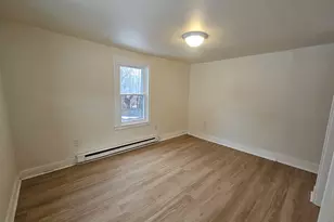 46-48 Pleasant St, Plainfield, CT 06374 - Photo 16