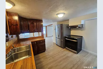 46 Pleasant Street, Plainfield, CT 06374 - Photo 6