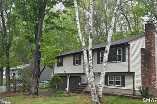 90 Orleans Dr, Bristol, CT 06010 - Photo 2