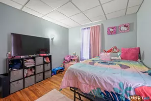 811 East St, New Britain, CT 06051 - Photo 8