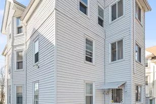 811 East St, New Britain, CT 06051 - Photo 2