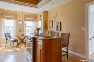 2675 Park Ave, Bridgeport, CT 06604 - Photo 8