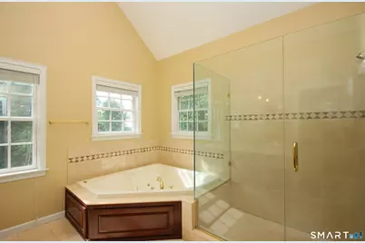 11 Long Meadow Lane, Redding, CT 06896 - Photo 14