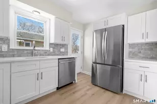 229 Homeside Ave, West Haven, CT 06516 - Photo 4