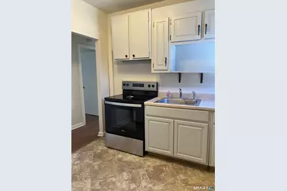 97 Green Street #1, New London, CT 06320 - Photo 2