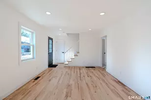 4 Robins Square E, Norwalk, CT 06854 - Photo 6