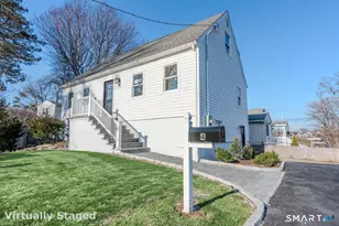 4 Robins Square E, Norwalk, CT 06854 - Photo 1