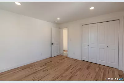 4 Robins Square East, Norwalk, CT 06854 - Photo 8