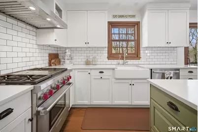 126 Rolling Hills Drive, Fairfield, CT 06824 - Photo 12