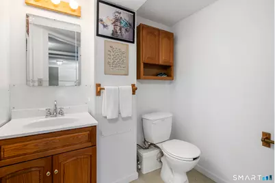 24 Ichabod Road, Simsbury, CT 06070 - Photo 32