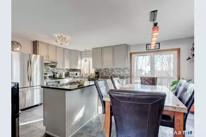 70 Lawndale Street, Berlin, CT 06037 - Photo 14