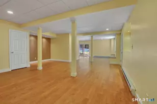 25 Fenwick Dr, Avon, CT 06001 - Photo 34