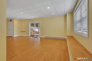 25 Fenwick Dr, Avon, CT 06001 - Photo 36