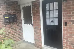 245 Unquowa Rd, Fairfield, CT 06824 - Photo 4