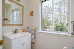 11 Chestnut Hill Rd, Sherman, CT 06784 - Photo 16