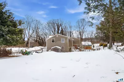 82 Sunnyside Street, Norwich, CT 06389 - Photo 8