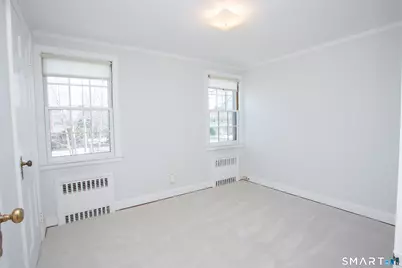 28 Tunxis Road, West Hartford, CT 06107 - Photo 22