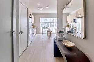 [Address not provided], New Haven, CT 06511 - Photo 10