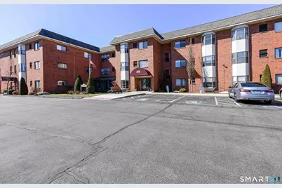 216 Quinnipiac Avenue #APT 210, North Haven, CT 06473 - Photo 2