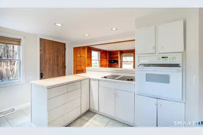 1 Long Wall Road, Redding, CT 06896 - Photo 10