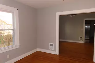 40 Winter St, Ansonia, CT 06401 - Photo 4