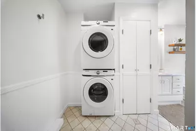 94 Grove Street, Trumbull, CT 06611 - Photo 26