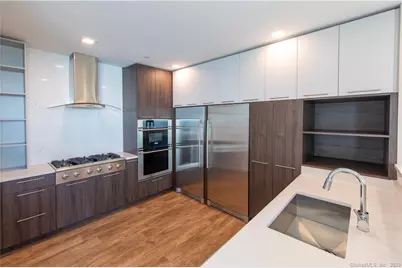 850 Pacific Street #2160, Stamford, CT 06902 - Photo 8