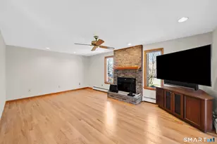 194 Lisa Dr, South Windsor, CT 06074 - Photo 16