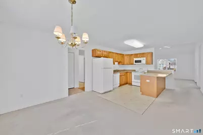 95 Meadowview Lane #95, Vernon, CT 06066 - Photo 8