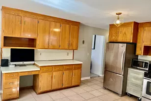 657 Naugatuck Ave, Milford, CT 06461 - Photo 20