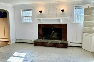 657 Naugatuck Ave, Milford, CT 06461 - Photo 16