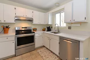 41 E Meadow Rd, Southbury, CT 06488 - Photo 6