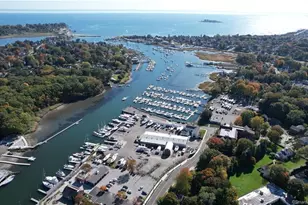 83 Buckingham Ave, Milford, CT 06460 - Photo 8