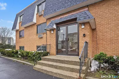 65 California Street Street #8, West Haven, CT 06516 - Photo 4