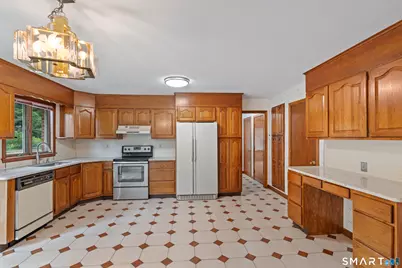 30 Marshalls Meadows, Wethersfield, CT 06109 - Photo 4