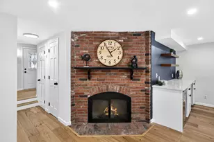 98 Bartlett Dr, Madison, CT 06443 - Photo 8